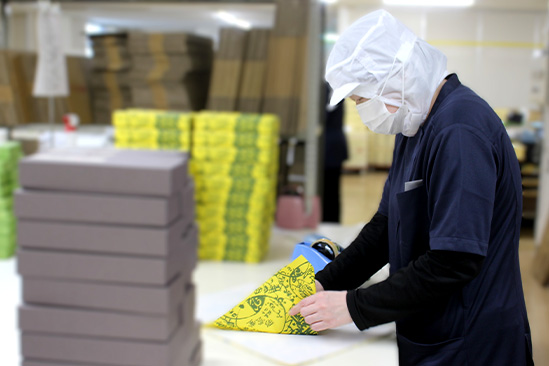 製造部 生産調整課