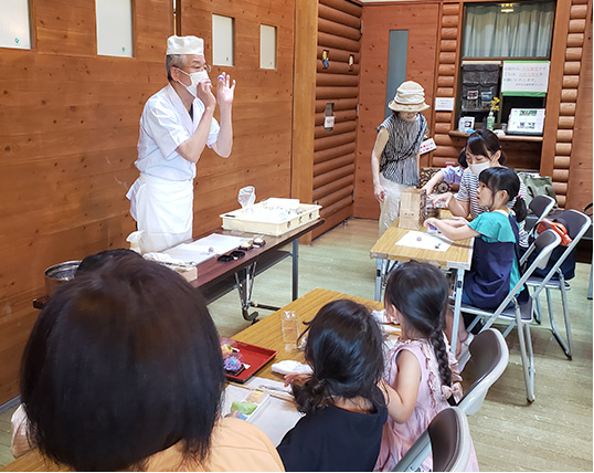 和菓子教室の風景