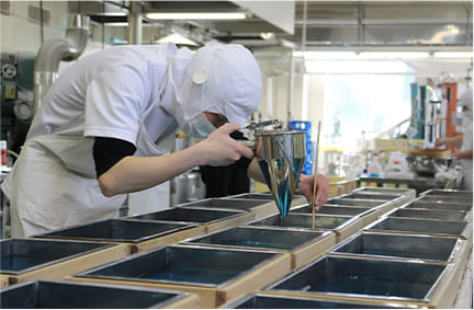 御菓子司 彩雲堂の製造部 - 製造課イメージ写真
